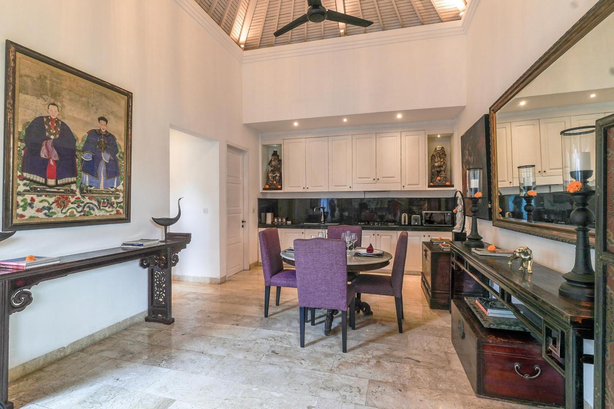 Mosan House: Art-Filled Gem Near Beach & Seminyak Square Exterior photo